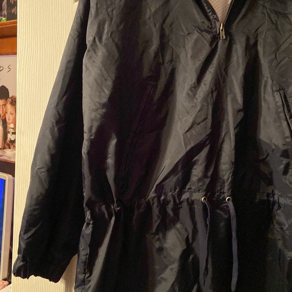 J Crew Windbreaker 💗 - Picture 4 of 8